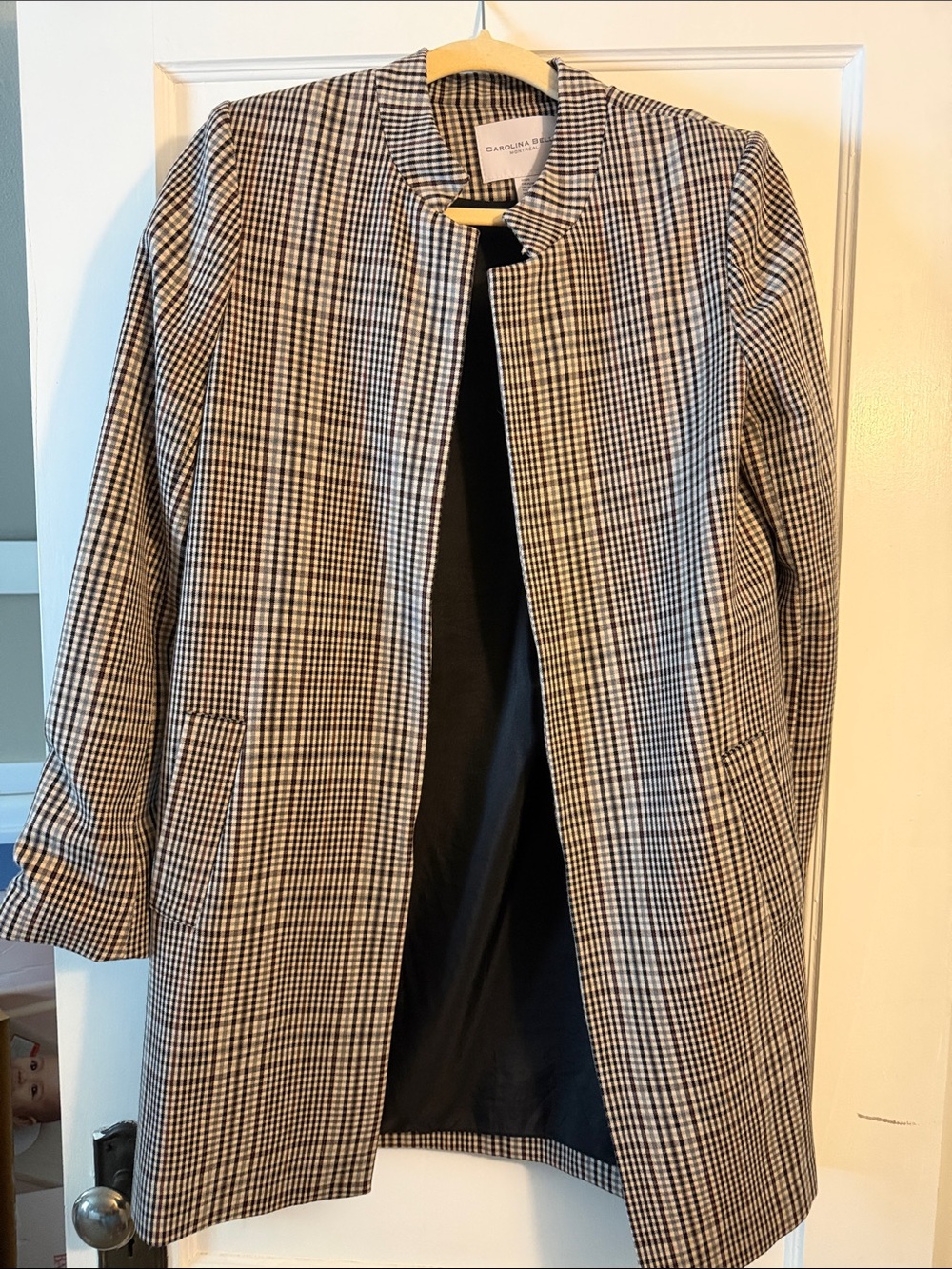 Carolina Belle Black and White Houndstooth Long Jacket